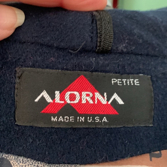 Vintage Alorna Petites Navy Blue Reefer-style Coat - Picture 13 of 17